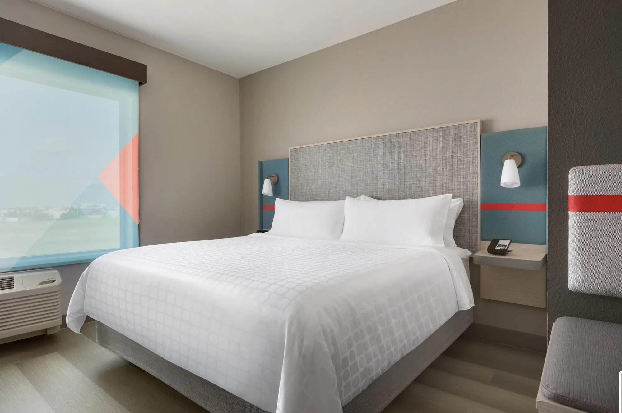 Avid Hotels guestroom